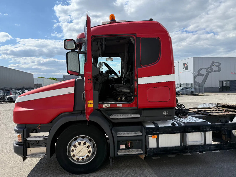 Sattelzugmaschine Scania T124-420 T 124-420 TORPEDO: das Bild 8