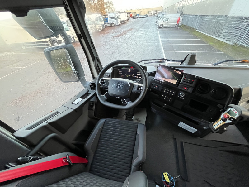 Innenraum Bild 1: Absetzkipper, Zustand - NEU Renault C440 4x2 13L E6 NIEUW! HYVA TITAN TS 2014 TA Z Afzetsysteem en Afstandsbediening Containersysteem Portaal