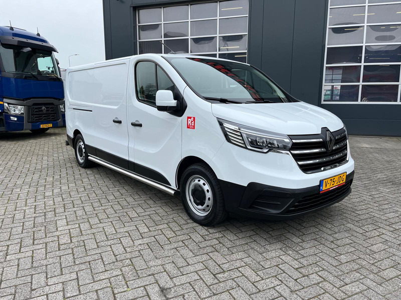 Renault Trafic E-Tech Red L2 H1, Nieuwstaat/New condition, Lees omschrijving/Read description - Kleintransporter, Elektro-Transporter: das Bild 5 Renault Trafic E-Tech Red L2 H1, Nieuwstaat/New condition, Lees omschrijving/Read description - Kleintransporter, Elektro-Transporter: das Bild 5