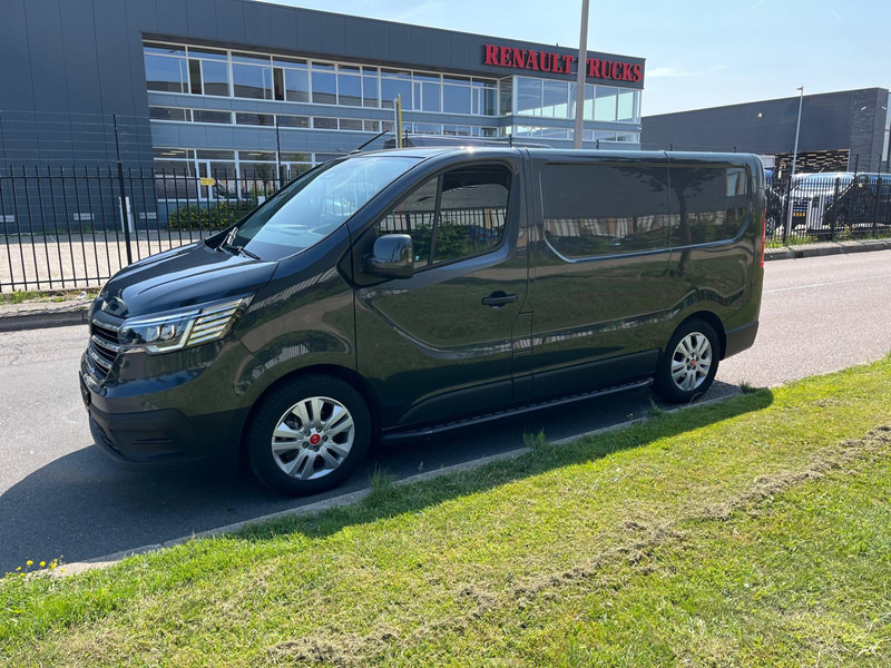 Renault Trafic Red 2.0 CDI, L1 H1, 150 PK, Euro 6, Airco, cruise, nav, camera, - Kleintransporter: das Bild 2 Renault Trafic Red 2.0 CDI, L1 H1, 150 PK, Euro 6, Airco, cruise, nav, camera, - Kleintransporter: das Bild 2