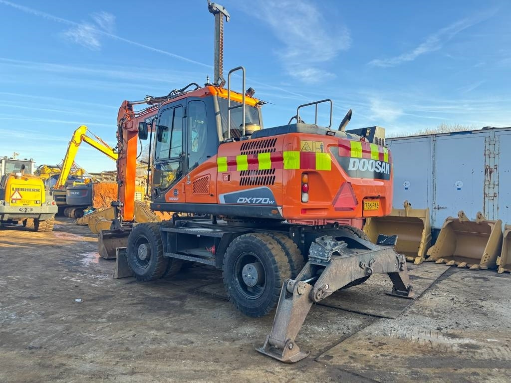 Doosan DX 170 W - 5 - Mobilbagger: das Bild 3 Doosan DX 170 W - 5 - Mobilbagger: das Bild 3