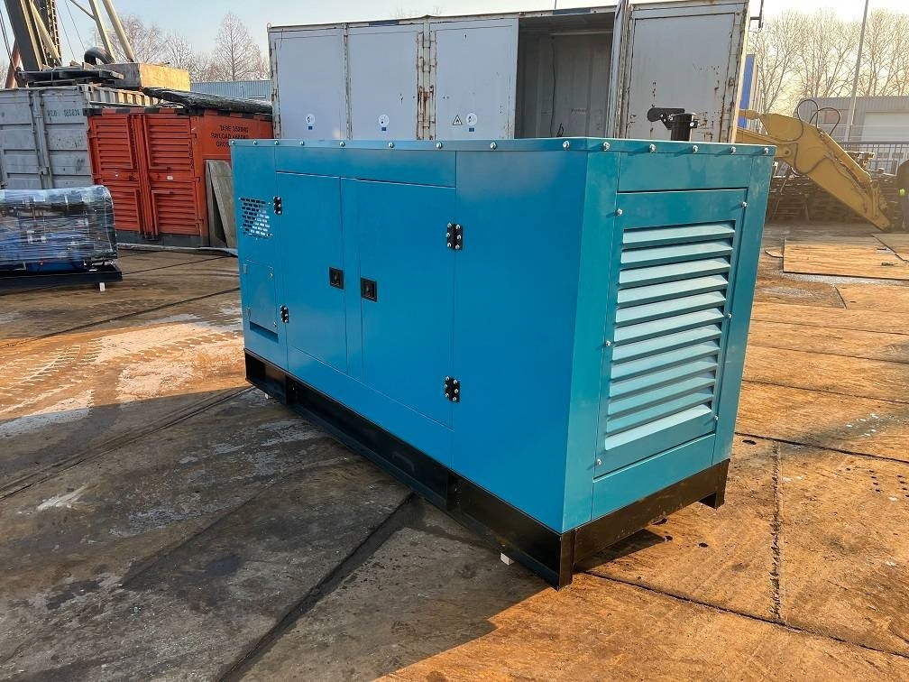 Ricardo 150KVA (120KW) SILENT GENERATOR 3 PHASE 50HZ 400V - Stromgenerator: das Bild 5 Ricardo 150KVA (120KW) SILENT GENERATOR 3 PHASE 50HZ 400V - Stromgenerator: das Bild 5