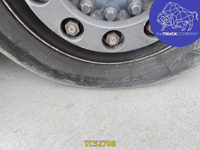 Iveco Stralis - Plane LKW: das Bild 4 Iveco Stralis - Plane LKW: das Bild 4