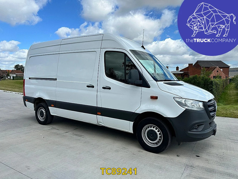 Mercedes-Benz Sprinter 317 CDI L2H2 - Kastenwagen: das Bild 2 Mercedes-Benz Sprinter 317 CDI L2H2 - Kastenwagen: das Bild 2