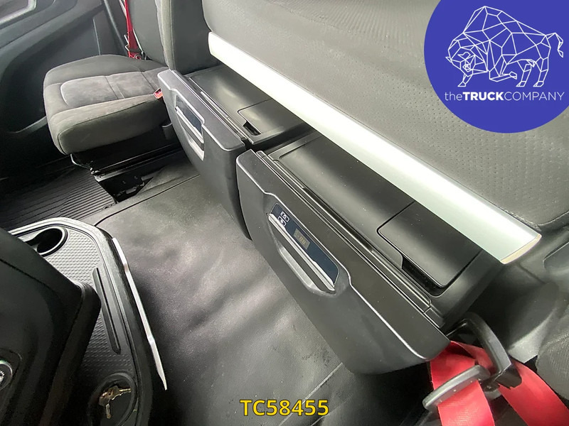 Sattelzugmaschine Iveco S-way 480: das Bild 7