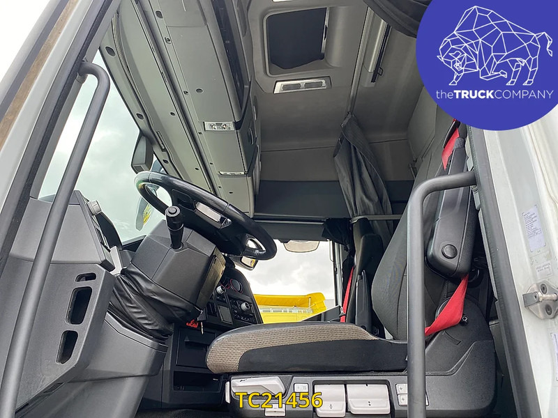 Renault T 460 - Sattelzugmaschine: das Bild 5 Renault T 460 - Sattelzugmaschine: das Bild 5