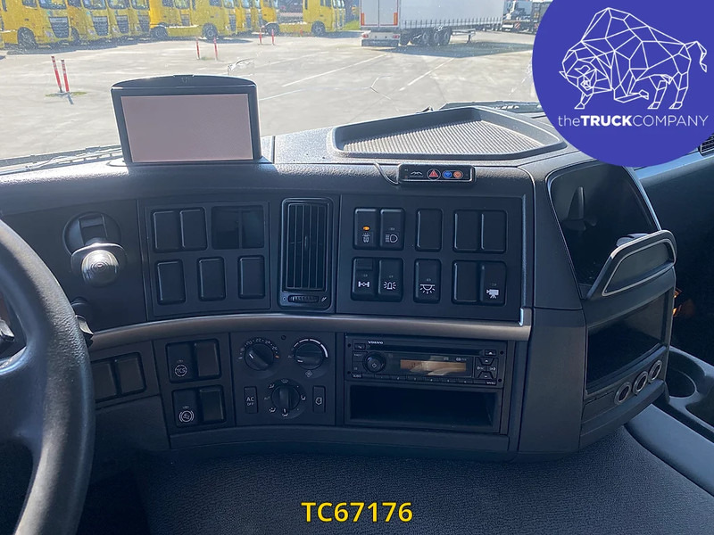 Volvo FM 330 – Finanzierungsleasing Volvo FM 330: das Bild 7