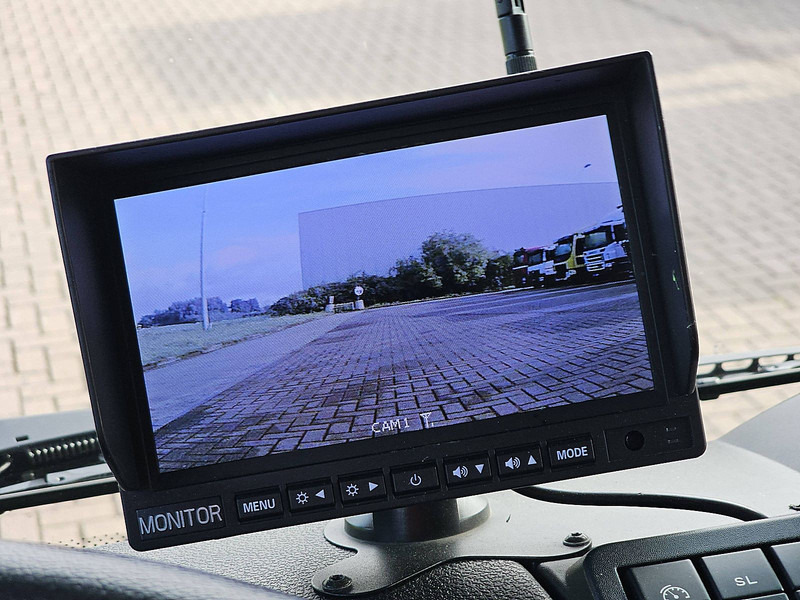 Plane LKW Iveco 150E30 EUROCARGO Sleepcab,Edscha: das Bild 12
