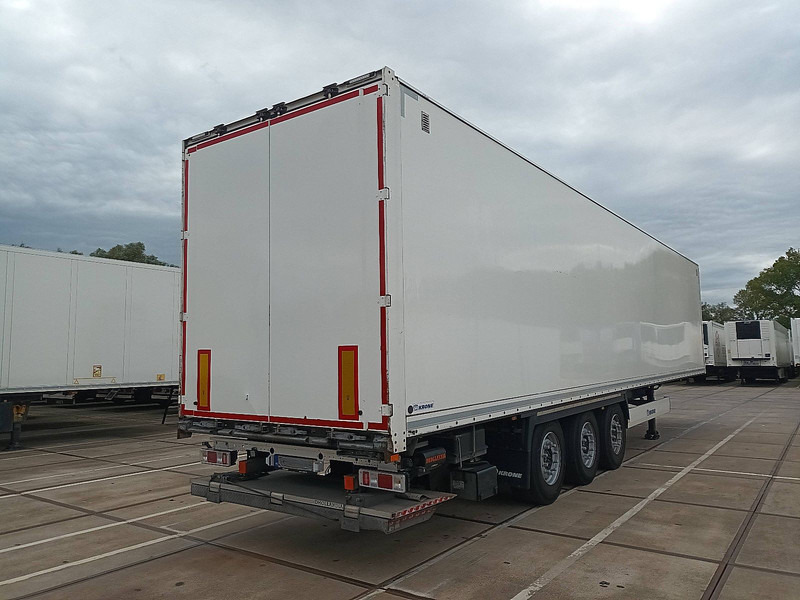Krone SD DRYLINER 2T TAILLIFT LBW KLEP - Koffer Auflieger: das Bild 2 Krone SD DRYLINER 2T TAILLIFT LBW KLEP - Koffer Auflieger: das Bild 2