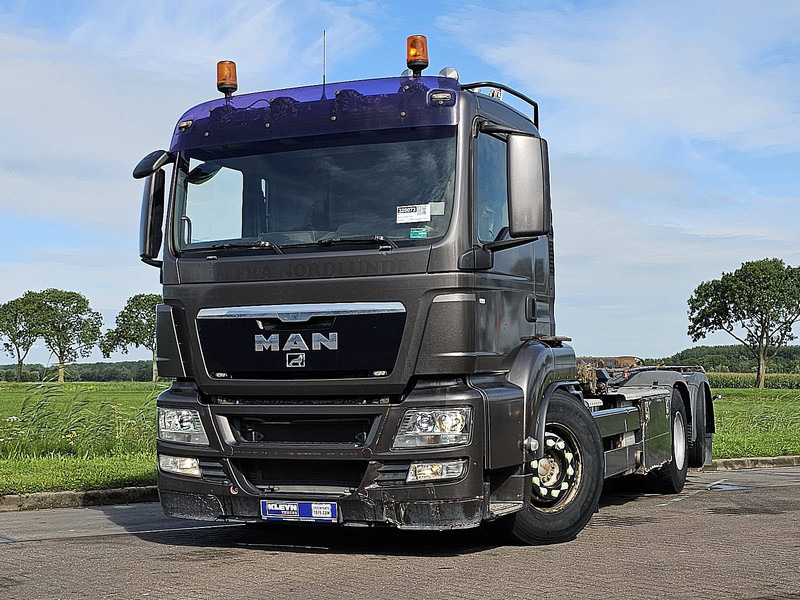 MAN 26.400 TGS 6X2 LL STEERAXLE - Fahrgestell LKW: das Bild 1 MAN 26.400 TGS 6X2 LL STEERAXLE - Fahrgestell LKW: das Bild 1