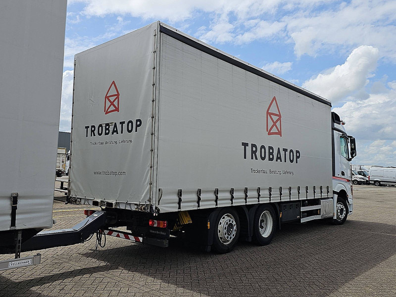 Mercedes-Benz ACTROS 2542 LS 6X2 RET. MOFFET 2020 - Plane LKW: das Bild 3 Mercedes-Benz ACTROS 2542 LS 6X2 RET. MOFFET 2020 - Plane LKW: das Bild 3