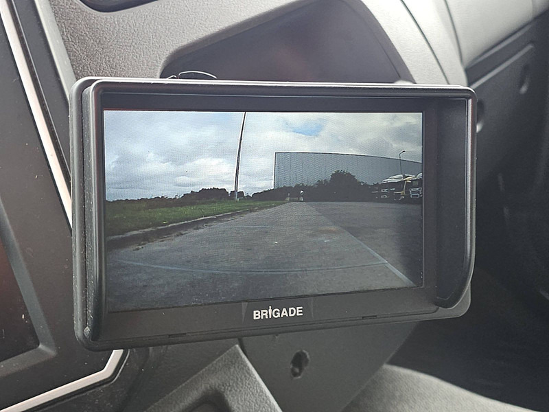 Koffer LKW Renault D 240: das Bild 13
