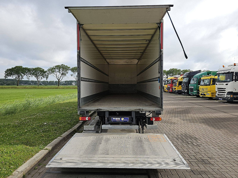 Koffer LKW Renault D 240: das Bild 15