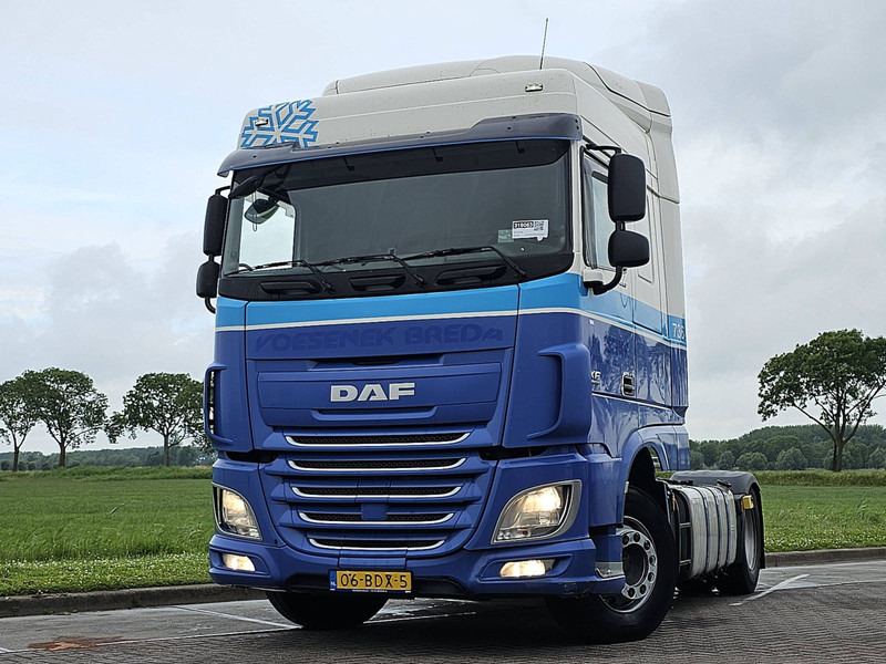 DAF XF 440 - Sattelzugmaschine: das Bild 1 DAF XF 440 - Sattelzugmaschine: das Bild 1