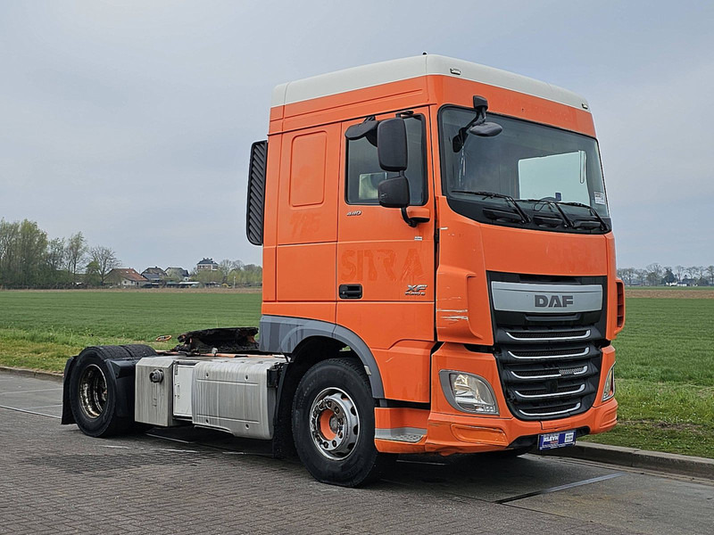 DAF XF 440 SPACECAB MANUAL - Sattelzugmaschine: das Bild 5 DAF XF 440 SPACECAB MANUAL - Sattelzugmaschine: das Bild 5