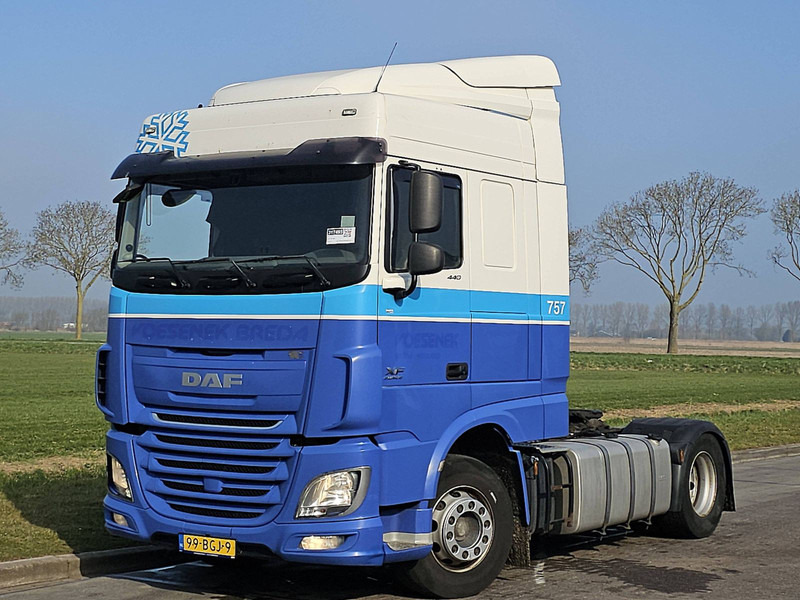 DAF XF 440 SPACECAB NL-TRUCK - Sattelzugmaschine: das Bild 2 DAF XF 440 SPACECAB NL-TRUCK - Sattelzugmaschine: das Bild 2
