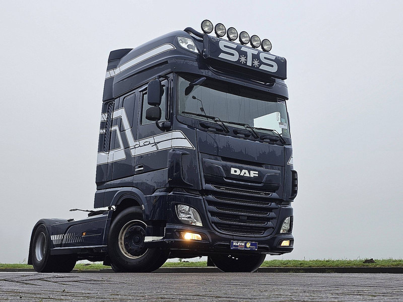 Sattelzugmaschine DAF XF 530 SSC INTARDER SKIRTS: das Bild 14