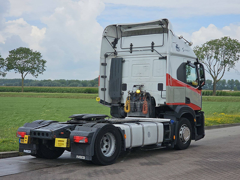 Iveco S-WAY AT440S36 2X TANK NL-TRUCK - Sattelzugmaschine: das Bild 3 Iveco S-WAY AT440S36 2X TANK NL-TRUCK - Sattelzugmaschine: das Bild 3
