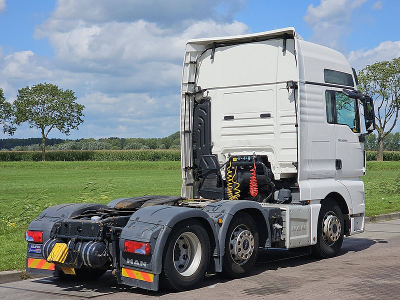 MAN 26.460 TGX XXL 6X2/2 INTARDER - Sattelzugmaschine: das Bild 3 MAN 26.460 TGX XXL 6X2/2 INTARDER - Sattelzugmaschine: das Bild 3