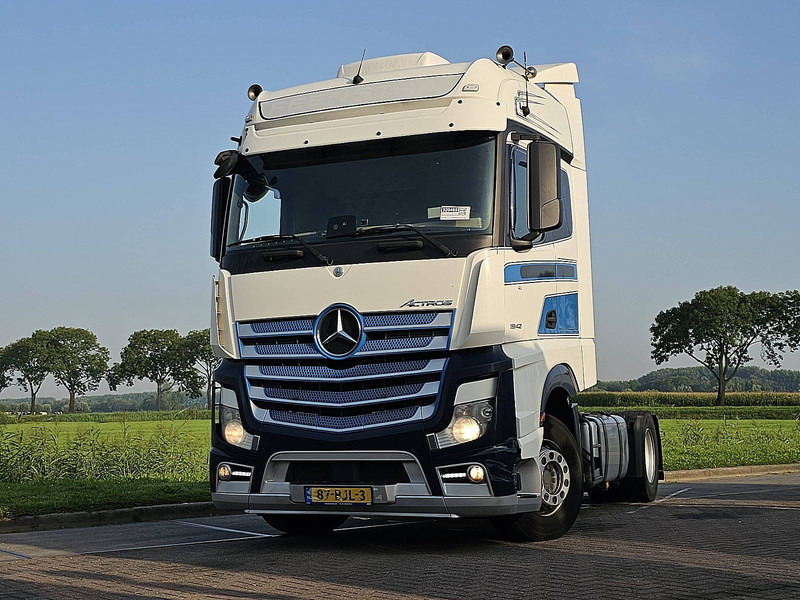 Mercedes-Benz ACTROS 1842 LS - Sattelzugmaschine: das Bild 1 Mercedes-Benz ACTROS 1842 LS - Sattelzugmaschine: das Bild 1