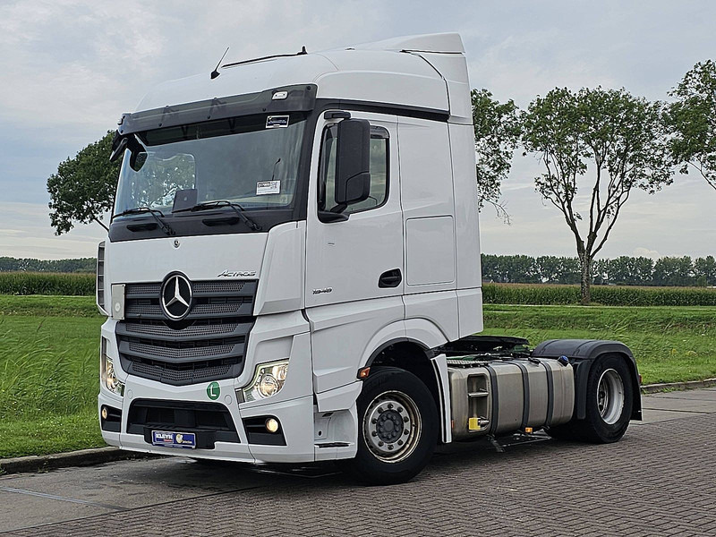 Mercedes-Benz ACTROS 1848 LS STR.SP. RET. 2X TANK - Sattelzugmaschine: das Bild 2 Mercedes-Benz ACTROS 1848 LS STR.SP. RET. 2X TANK - Sattelzugmaschine: das Bild 2