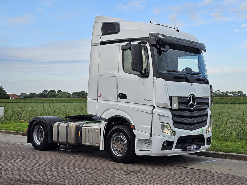Mercedes-Benz ACTROS 1848 LS STR.SP. RET. 2X TANK - Sattelzugmaschine: das Bild 5 Mercedes-Benz ACTROS 1848 LS STR.SP. RET. 2X TANK - Sattelzugmaschine: das Bild 5