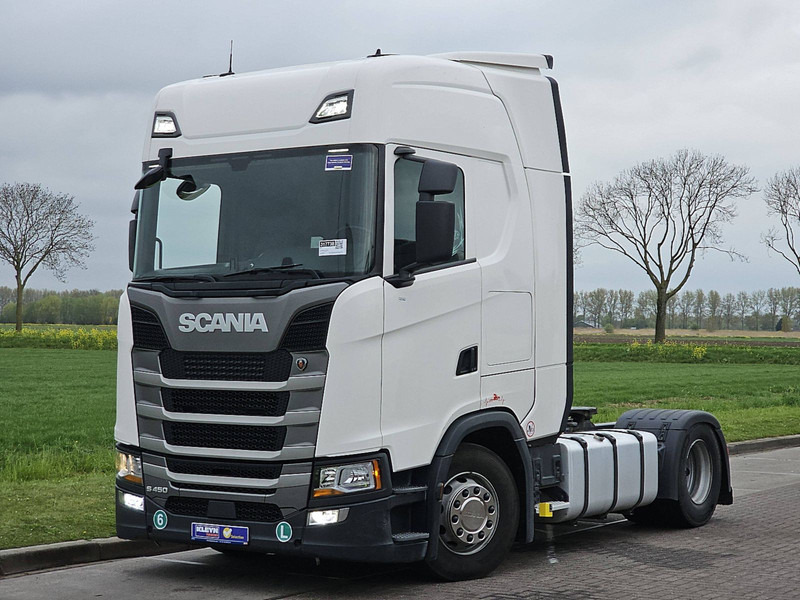 Scania S450 RETARDER 2X TANK - Sattelzugmaschine: das Bild 2 Scania S450 RETARDER 2X TANK - Sattelzugmaschine: das Bild 2