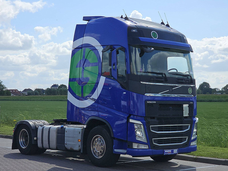 Volvo FH 460 XENON 2X TANK - Sattelzugmaschine: das Bild 5 Volvo FH 460 XENON 2X TANK - Sattelzugmaschine: das Bild 5