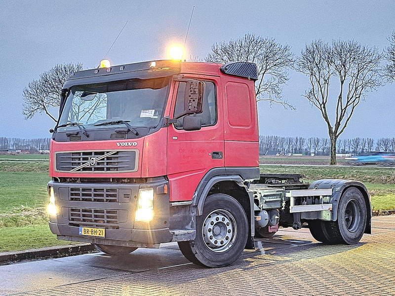 Volvo FM 12.340 NL-TRUCK - Sattelzugmaschine: das Bild 2 Volvo FM 12.340 NL-TRUCK - Sattelzugmaschine: das Bild 2