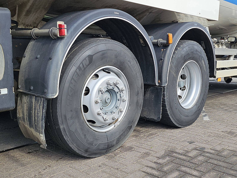 Tankwagen Scania P280 6X2*4 19000 L FUEL: das Bild 14