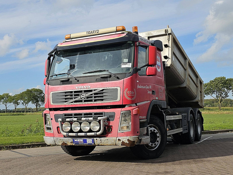 Volvo FM 13.440 6X4 - Kipper: das Bild 1 Volvo FM 13.440 6X4 - Kipper: das Bild 1