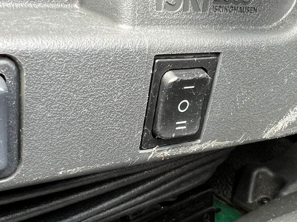 Mercedes-Benz Atego 823 Euro6 Klima 6,1m P+P AHK Orig. 164.tkm - Planen Transporter: das Bild 4 Mercedes-Benz Atego 823 Euro6 Klima 6,1m P+P AHK Orig. 164.tkm - Planen Transporter: das Bild 4