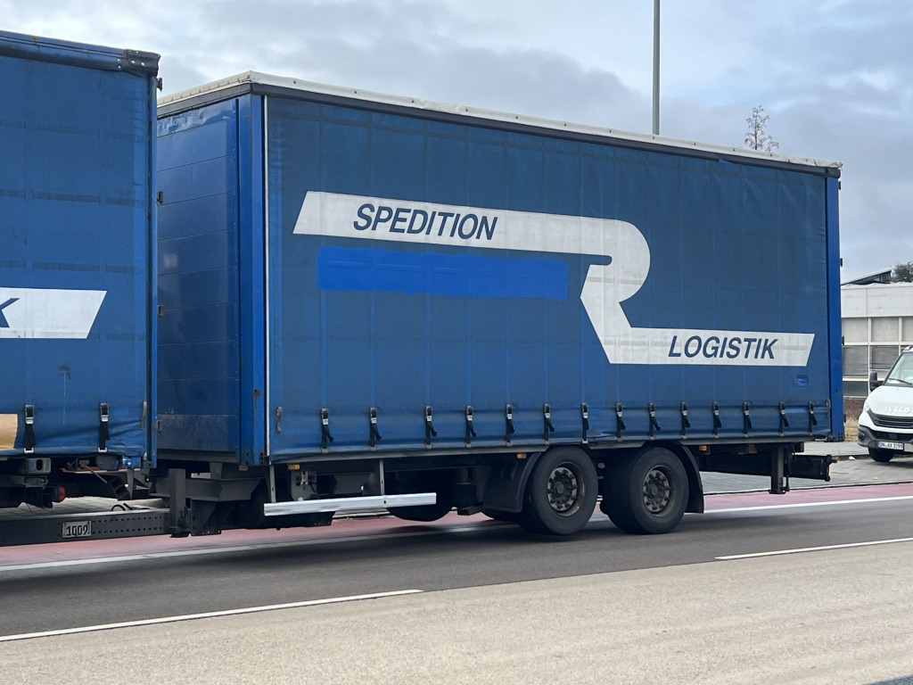Leasing für Wecon AZ218LN Jumbo Tandem 7,6m P+P Luftfederung Wecon AZ218LN Jumbo Tandem 7,6m P+P Luftfederung: das Bild 13 Leasing für Wecon AZ218LN Jumbo Tandem 7,6m P+P Luftfederung Wecon AZ218LN Jumbo Tandem 7,6m P+P Luftfederung: das Bild 13