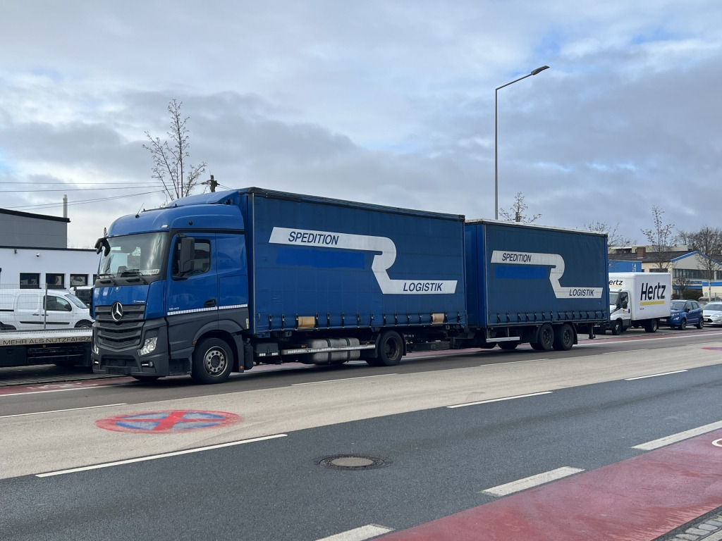 Leasing für Wecon AZ218LN Jumbo Tandem 7,6m P+P Luftfederung Wecon AZ218LN Jumbo Tandem 7,6m P+P Luftfederung: das Bild 11 Leasing für Wecon AZ218LN Jumbo Tandem 7,6m P+P Luftfederung Wecon AZ218LN Jumbo Tandem 7,6m P+P Luftfederung: das Bild 11