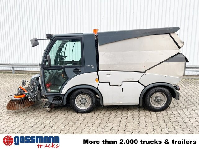 Hako Multicar Citymaster 2000 2B Kehrmaschine 4x2 - Kehrmaschine: das Bild 2 Hako Multicar Citymaster 2000 2B Kehrmaschine 4x2 - Kehrmaschine: das Bild 2