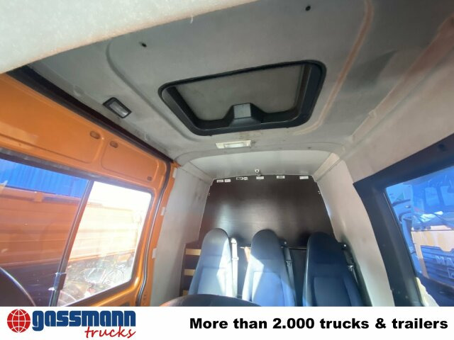 Iveco Daily 35S12 2,3 HPI 4x2, 8 Sitzplätze - Reisebus: das Bild 2 Iveco Daily 35S12 2,3 HPI 4x2, 8 Sitzplätze - Reisebus: das Bild 2