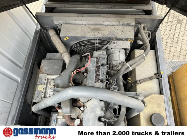 Iveco Trakker AD260T36 6x4, AMV Hubsteiger + - Tankwagen, Autokran: das Bild 5 Iveco Trakker AD260T36 6x4, AMV Hubsteiger + - Tankwagen, Autokran: das Bild 5