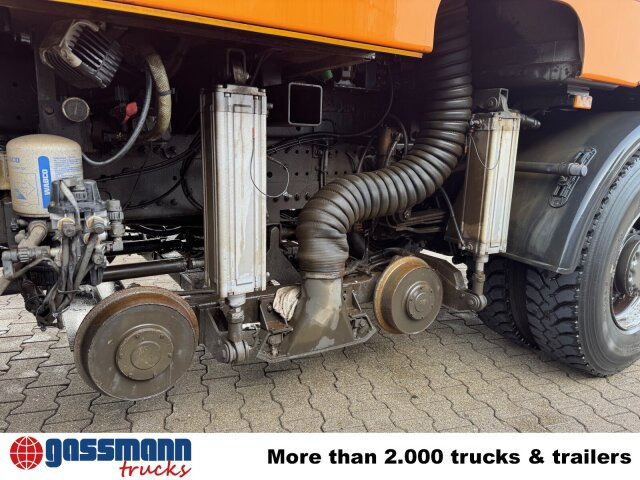 Mercedes-Benz Axor 1829 4x2, Zweiweg Z200, Kehrmaschine Faun - LKW: das Bild 3 Mercedes-Benz Axor 1829 4x2, Zweiweg Z200, Kehrmaschine Faun - LKW: das Bild 3