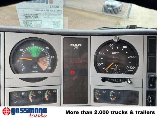 MAN 18.255 MAK 4x4 BB, Kran Atlas AK 85.1 A1 - Kipper, Autokran: das Bild 5 MAN 18.255 MAK 4x4 BB, Kran Atlas AK 85.1 A1 - Kipper, Autokran: das Bild 5