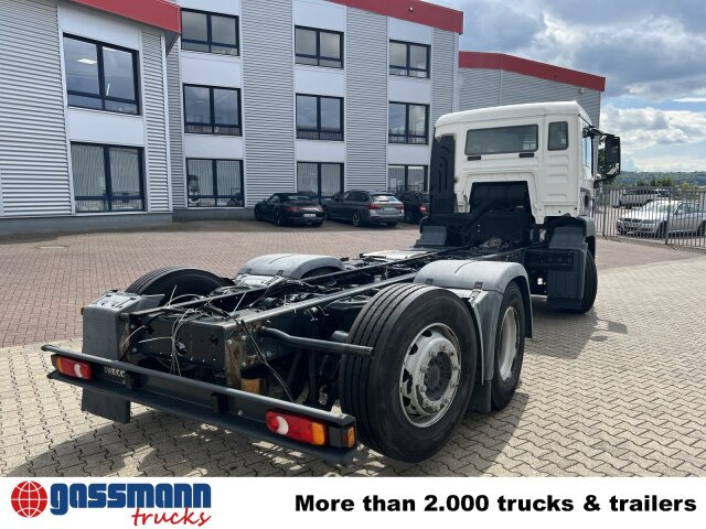 Fahrgestell LKW MAN TGS 26.320 6X2-4 BL, Lenk-/Liftachse,: das Bild 10