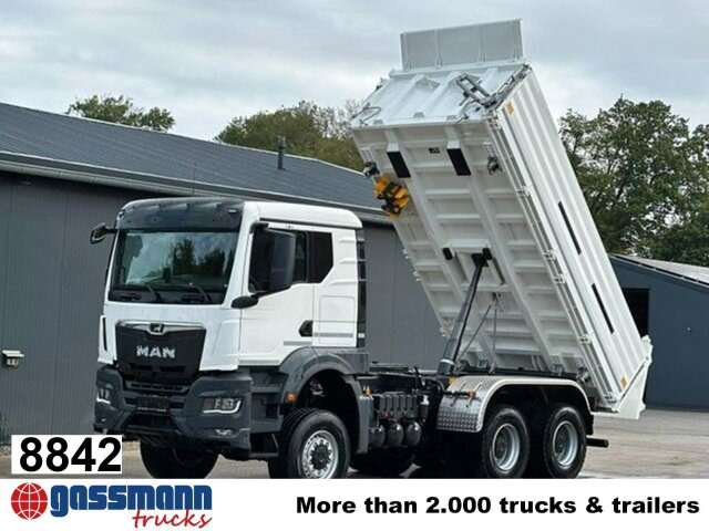 MAN TGS 33.480 6x6 BB CH, Hohe Bauart, Nebenantrieb - Kipper: das Bild 1 MAN TGS 33.480 6x6 BB CH, Hohe Bauart, Nebenantrieb - Kipper: das Bild 1