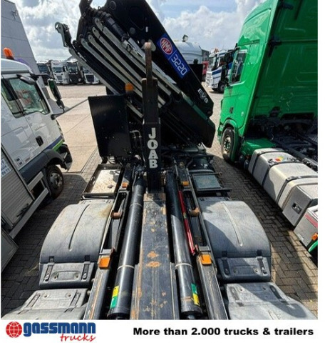 MAN TGS 35.500 8x4-4 BL, Lenk-/Liftachse, Kran HMF - Abrollkipper, Autokran: das Bild 2 MAN TGS 35.500 8x4-4 BL, Lenk-/Liftachse, Kran HMF - Abrollkipper, Autokran: das Bild 2
