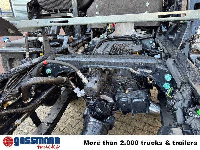 MAN TGS 41.440 8x4 BB - Fahrgestell LKW: das Bild 2 MAN TGS 41.440 8x4 BB - Fahrgestell LKW: das Bild 2