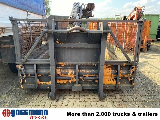 Meiller Abrollcontainer mit Kran Hiab 071 AW B3, ca. - Abrollcontainer: das Bild 3 Meiller Abrollcontainer mit Kran Hiab 071 AW B3, ca. - Abrollcontainer: das Bild 3