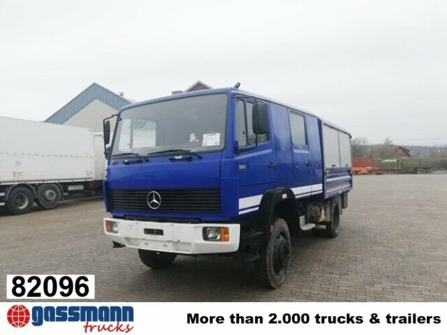 Mercedes-Benz 917 AF 4x4 Doka - Pritsche LKW: das Bild 1 Mercedes-Benz 917 AF 4x4 Doka - Pritsche LKW: das Bild 1