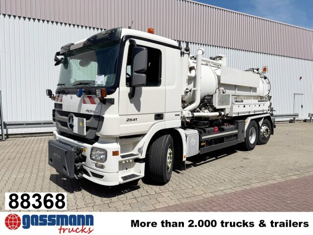 Mercedes-Benz Actros 2541 L 6x2, Müller Saug-/Spülwagen ca. - Kehrmaschine: das Bild 1 Mercedes-Benz Actros 2541 L 6x2, Müller Saug-/Spülwagen ca. - Kehrmaschine: das Bild 1
