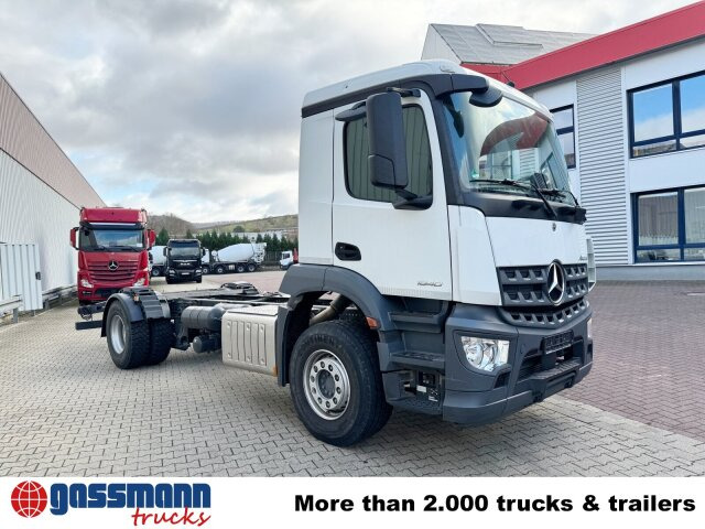 Fahrgestell LKW Mercedes-Benz Arocs 1840 L 4x2, MultimediaCockpit, Navi: das Bild 9