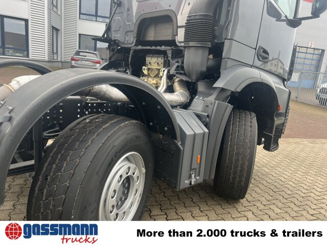 Mercedes-Benz Arocs 3251 L 8x4/4, Motorabtrieb - Kipper: das Bild 5 Mercedes-Benz Arocs 3251 L 8x4/4, Motorabtrieb - Kipper: das Bild 5