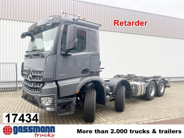 Mercedes-Benz Arocs 3251 L 8x4/4, mit Motorabtrieb C plus NA - Fahrgestell LKW: das Bild 1 Mercedes-Benz Arocs 3251 L 8x4/4, mit Motorabtrieb C plus NA - Fahrgestell LKW: das Bild 1