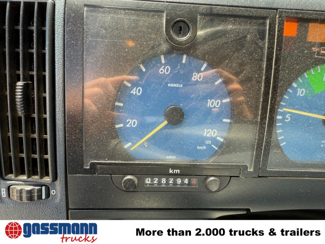 Mercedes-Benz Atego 917 4x4, LF 10, Einzelbereifung, AT-Motor - Feuerwehrfahrzeug: das Bild 5 Mercedes-Benz Atego 917 4x4, LF 10, Einzelbereifung, AT-Motor - Feuerwehrfahrzeug: das Bild 5